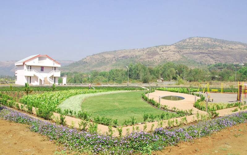 Raikar Farm House, Pune 3